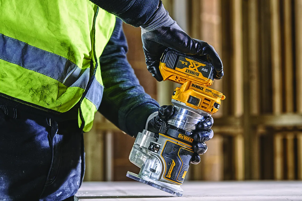 Håndoverfres 18V XR DCW604NT-XJ null - null - 2 - Miniatyr