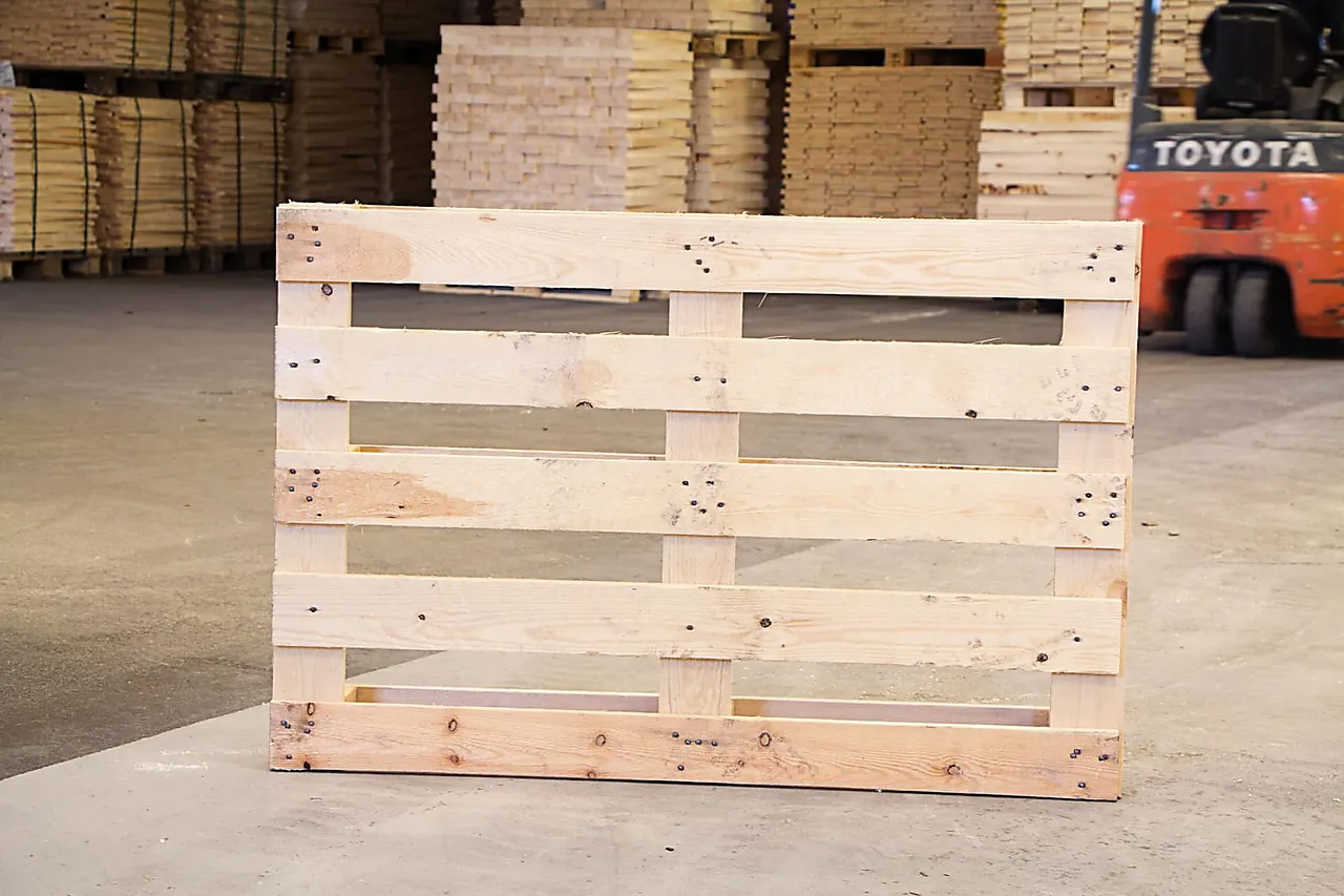 Gran 25x100x920 embalasje (kap