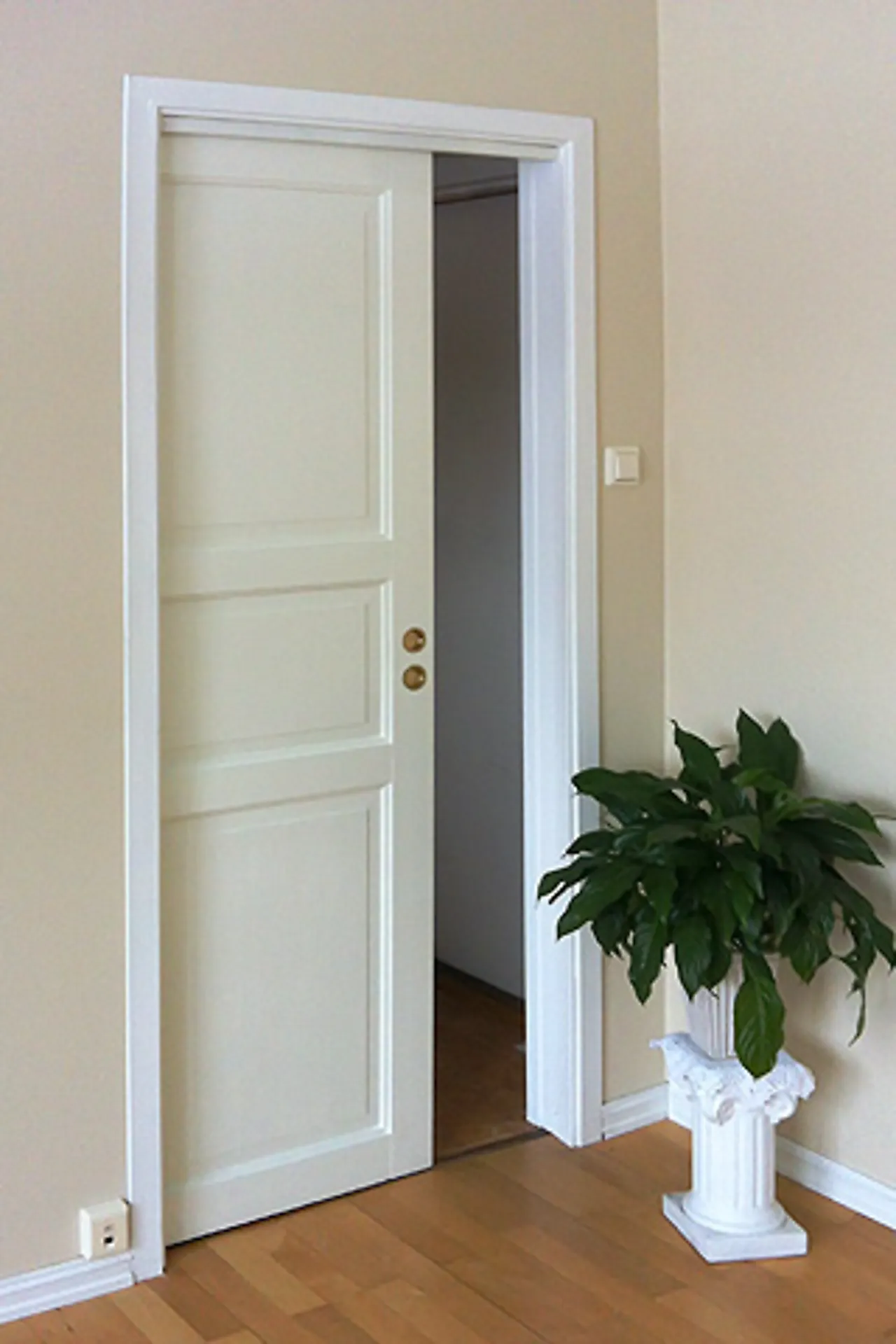 Karm vmt 9x21 122mm ubh innfelt skyvedørskarm