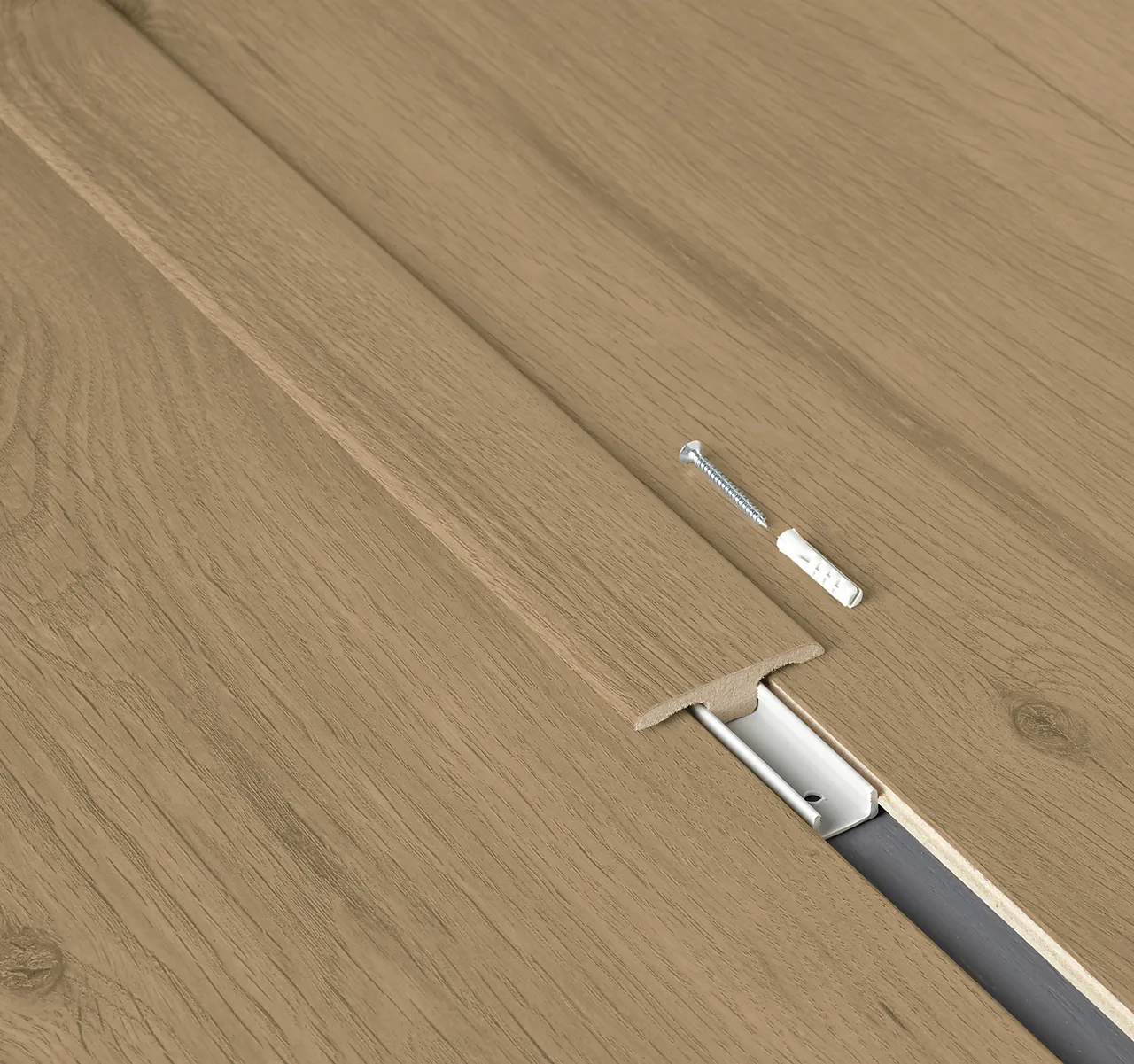 BerryAlloc T-List Gyant Natur 2,4m