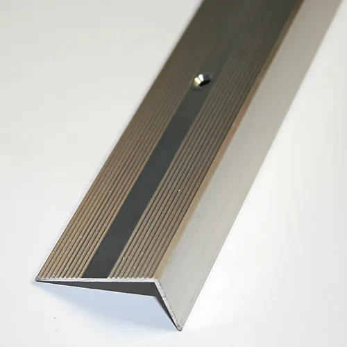 Trappenese nr. 13 2 m sølv blank borret m/skruer