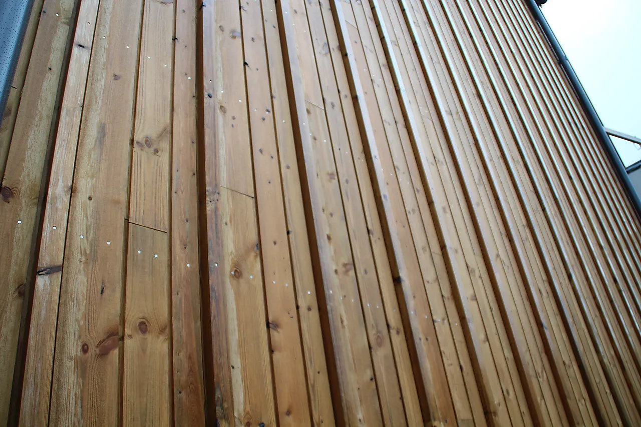 Furu 19x123 royal upig df rett skyg ro.o null - null - 3 - Miniatyr