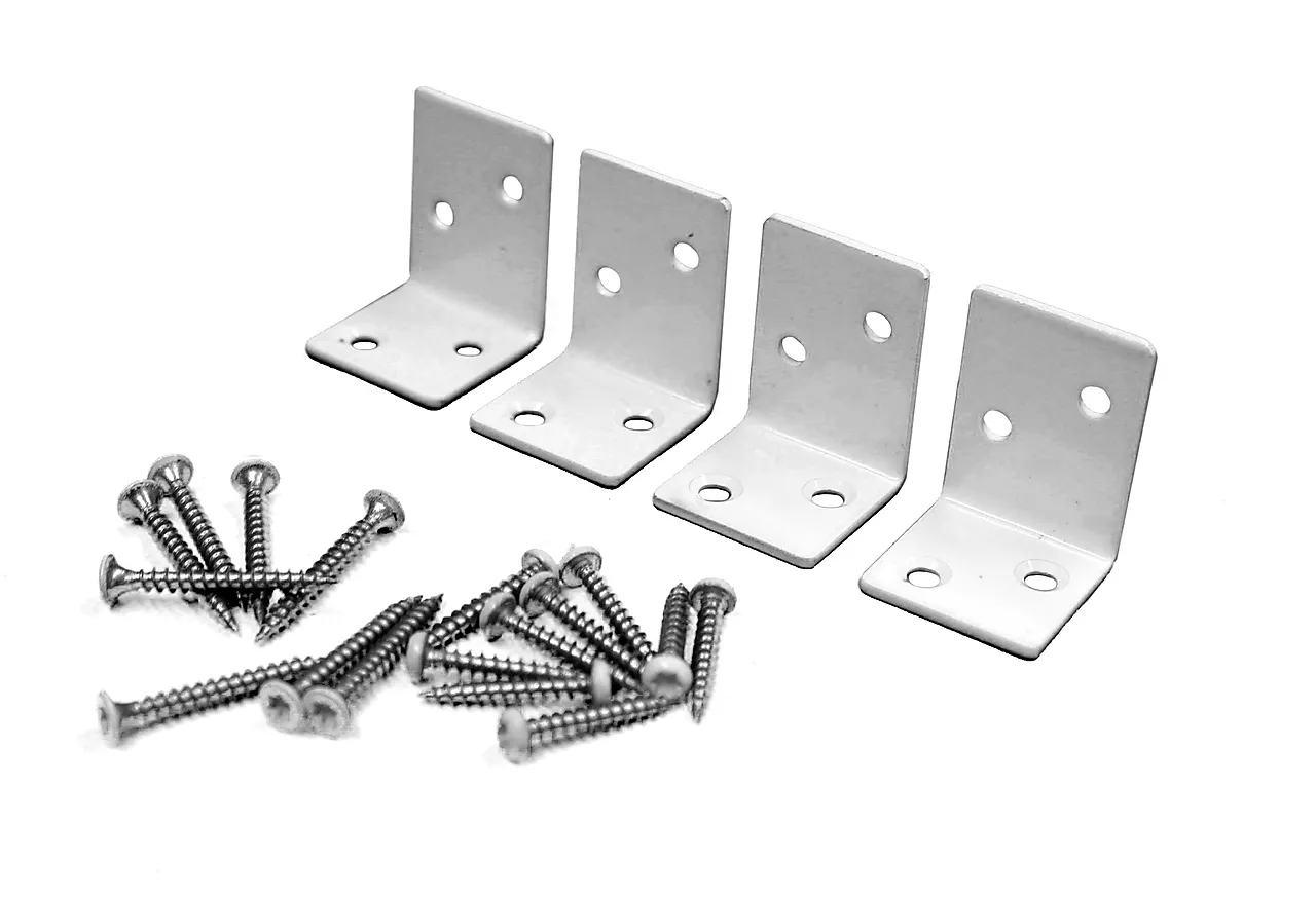 Festebeslag 4 stk hvite m/skruer