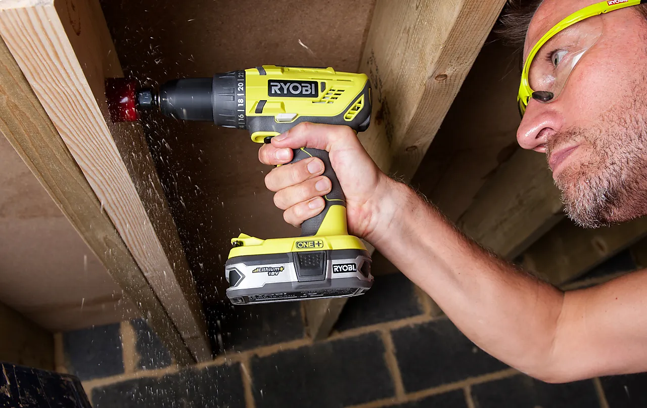 Ryobi ONE+ Drill sett R18DD32-1C20SA17 null - null - 3 - Miniatyr