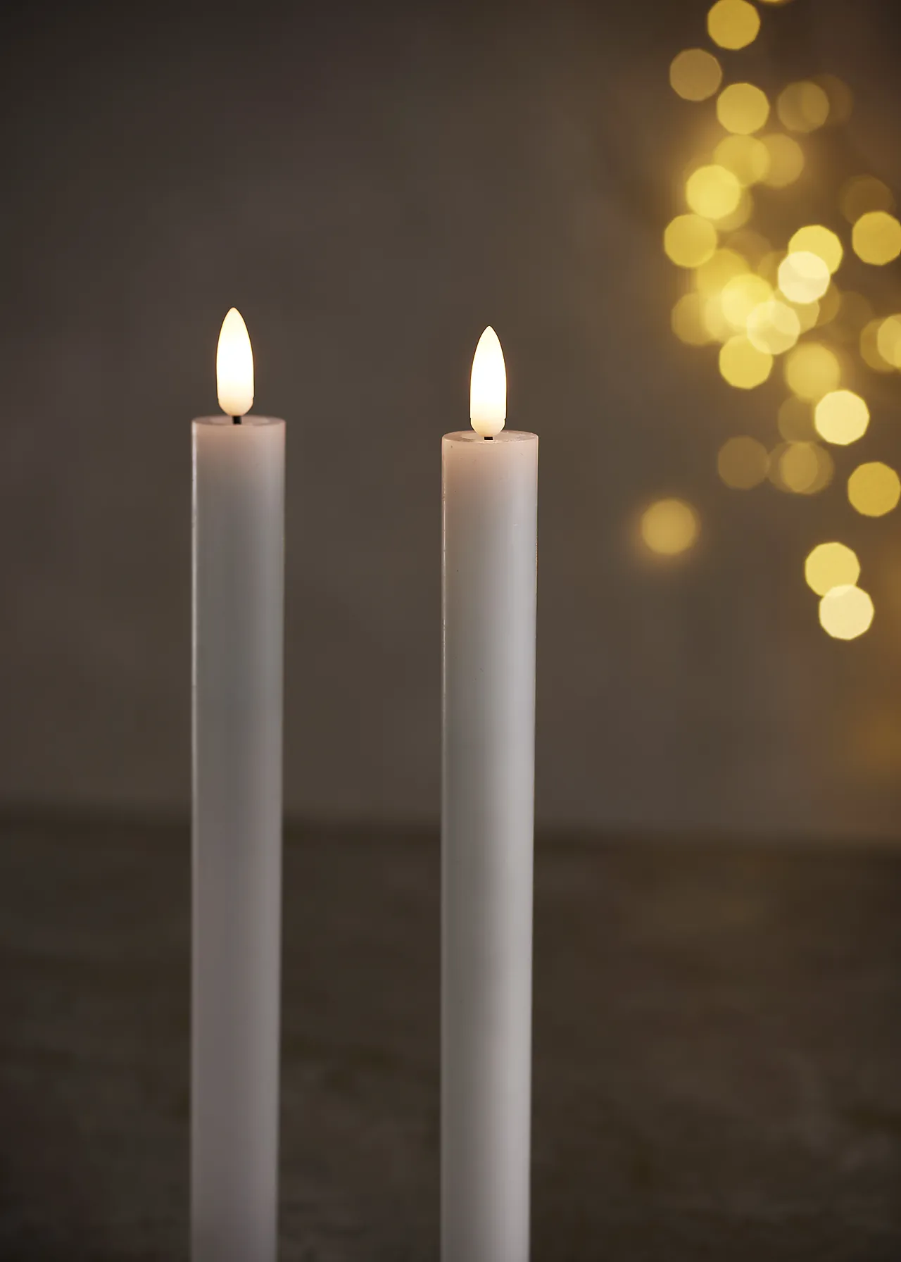 Kronelys med 3D-LED flamme 2 stk 24 cm Kronelys med 3D-LED flamme 2 stk 24 cm