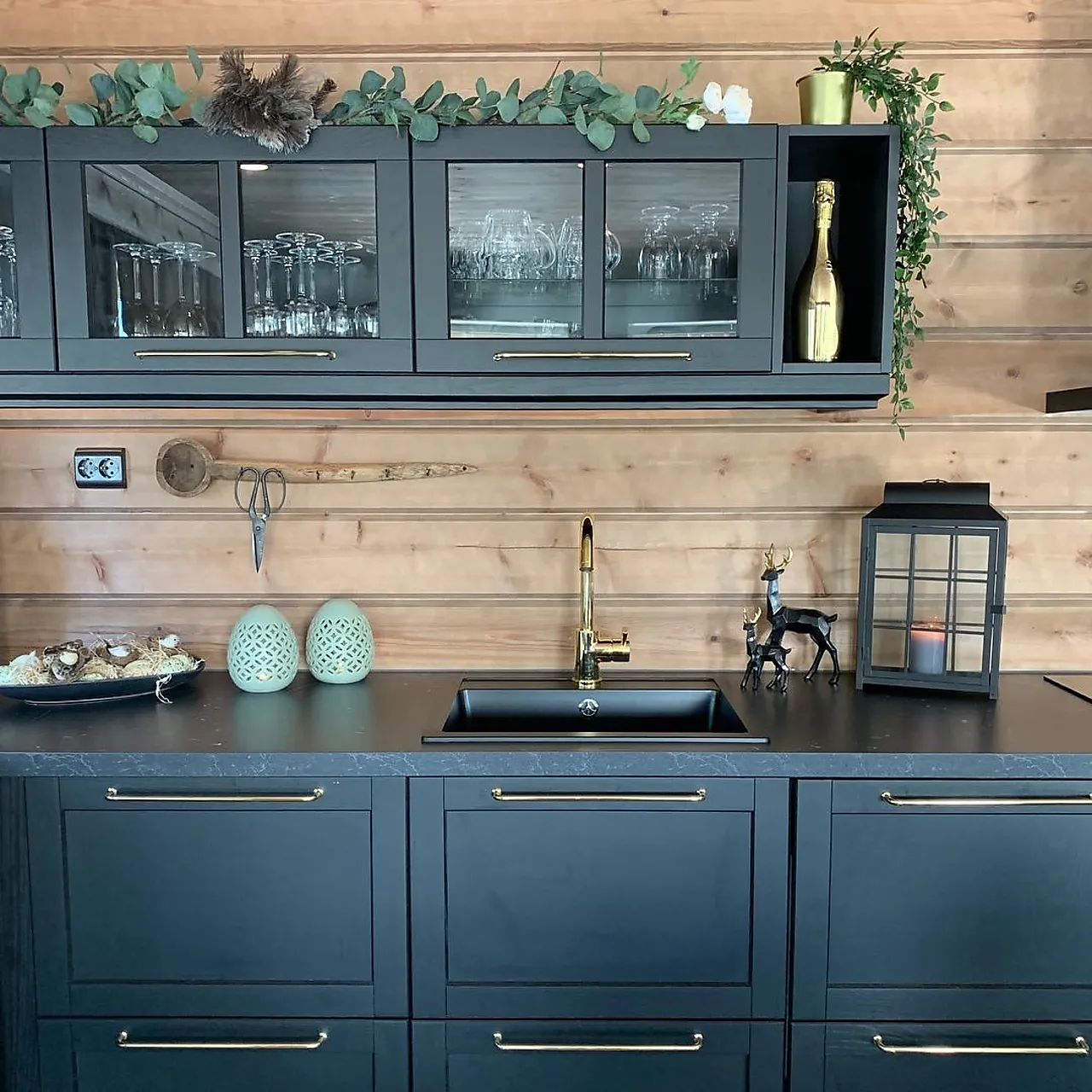 Furu 21x170 bjørnstadpanel int interiør null - null - 3 - Miniatyr