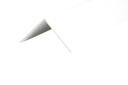 Vinkellist PVC hvit 50x50x2600 mm