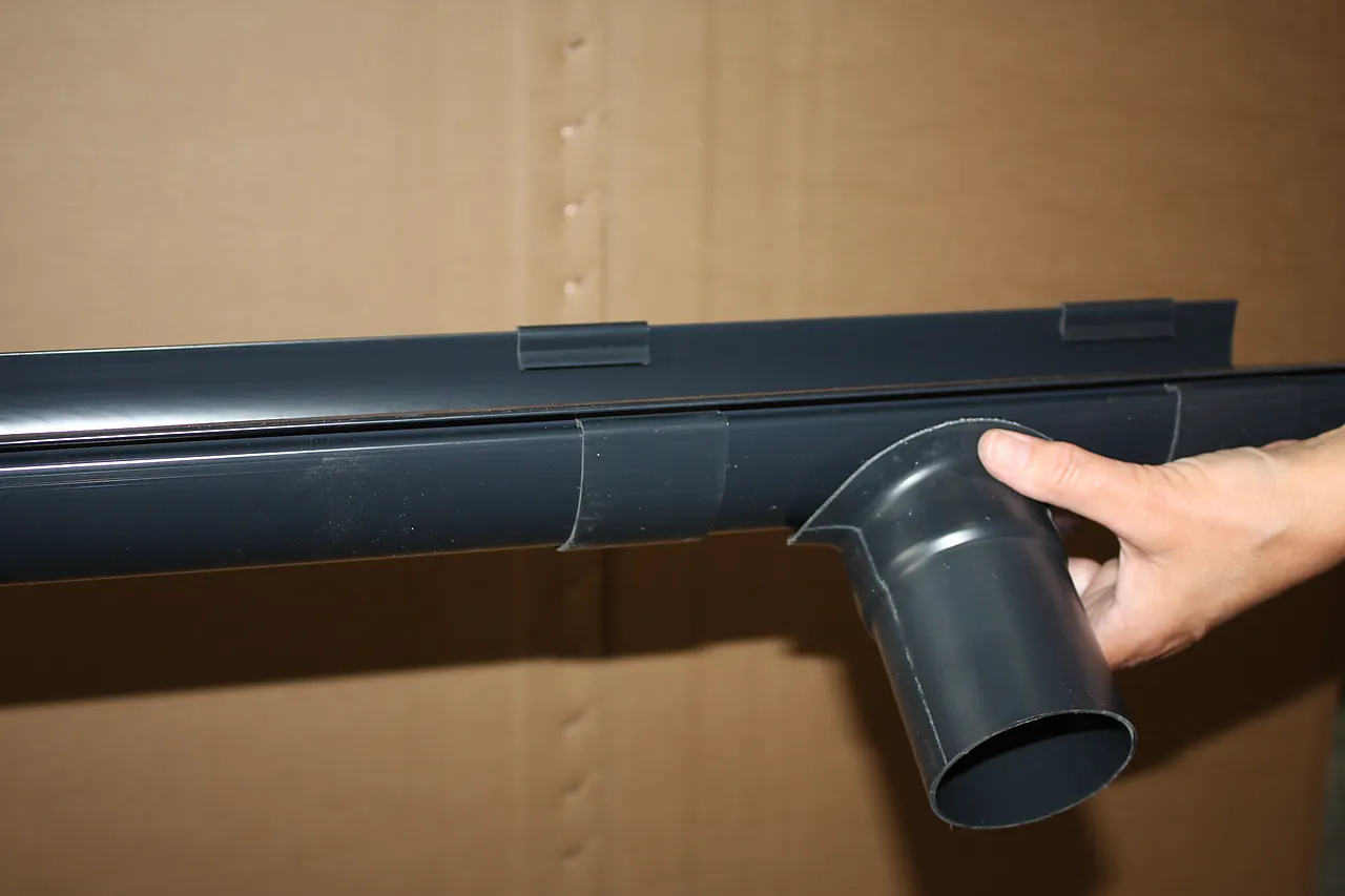 Tappstykke justerbart 10/75 sort til plast takrenner null - null - 2 - Miniatyr