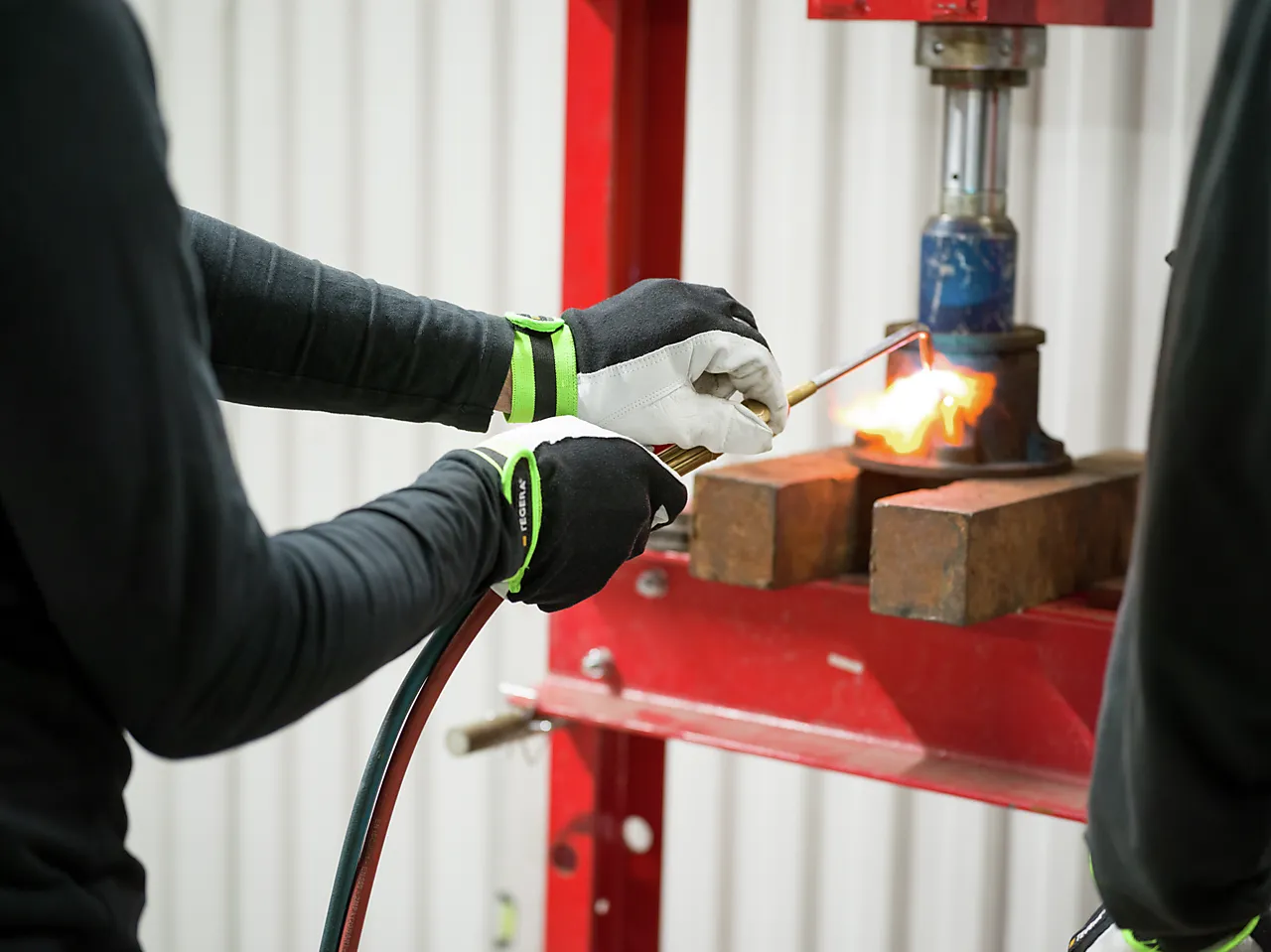 Lærhanske 513 9 tegera