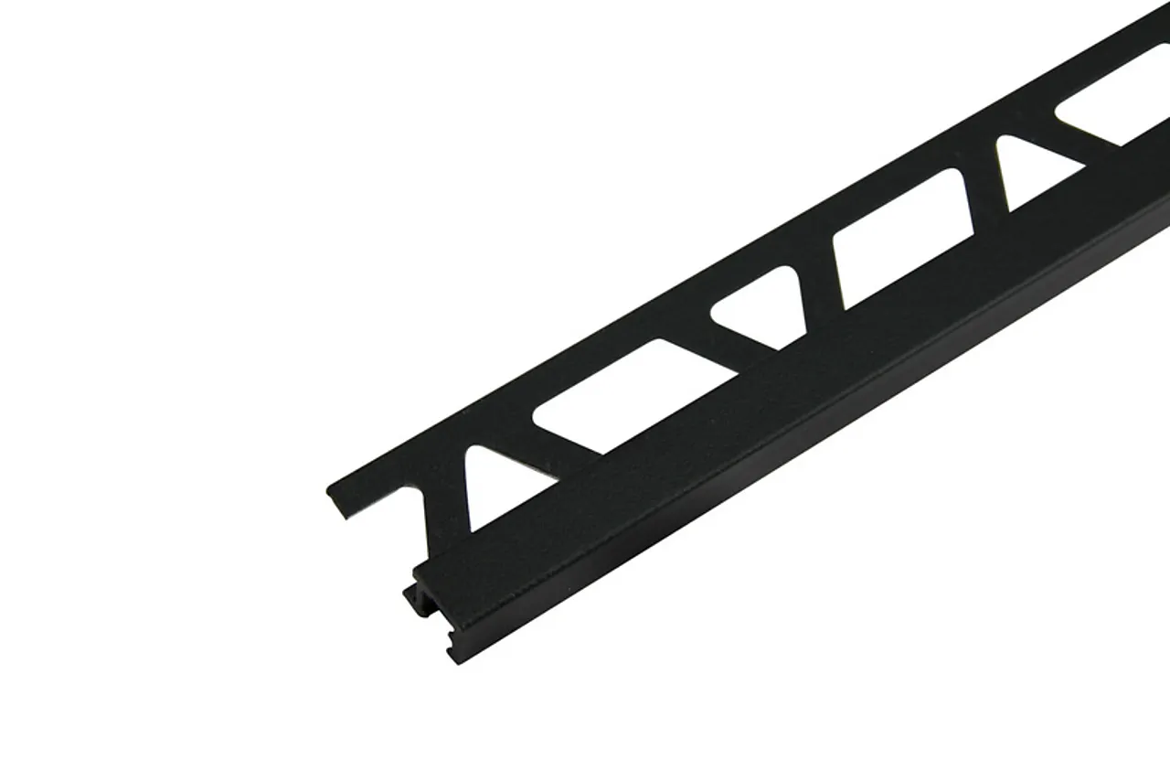 Hjørnelist firka 12,5mm svart matt squarejolly aluminium 2,7m Hjørnelist firka 12,5mm svart matt squarejolly aluminium 2,7m