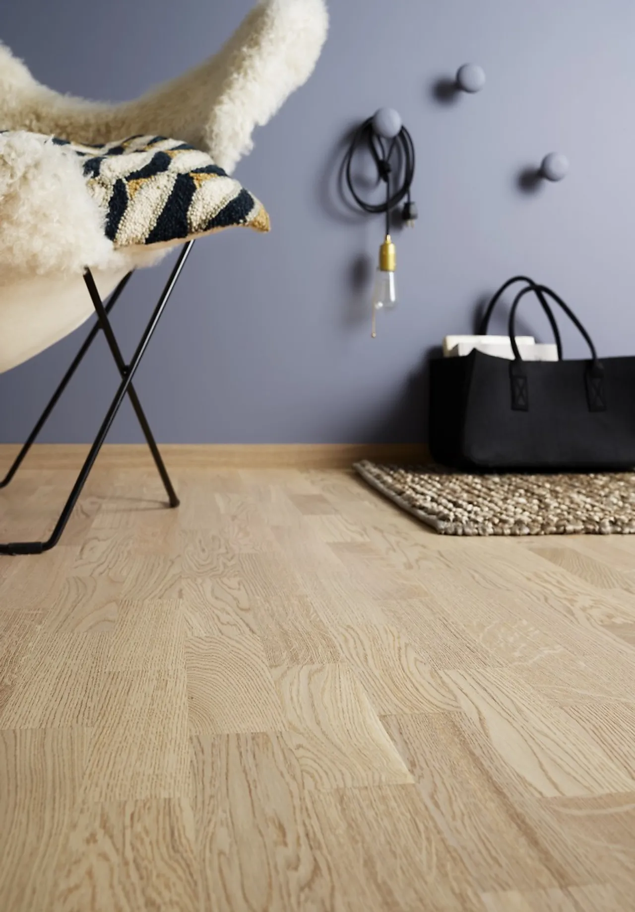 Parkett 3 stav eik hvit matt lakk Parkett 3 stav eik hvit matt lakk