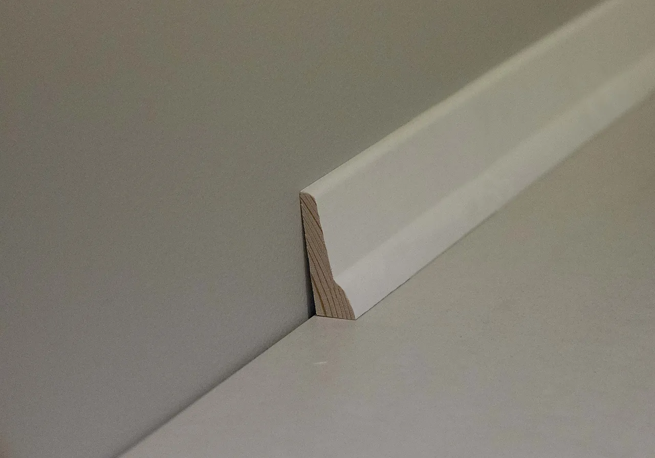 Gulvlist furu ideal hvit bomull S0502-Y 15x45x4400 mm null - null - 2 - Miniatyr