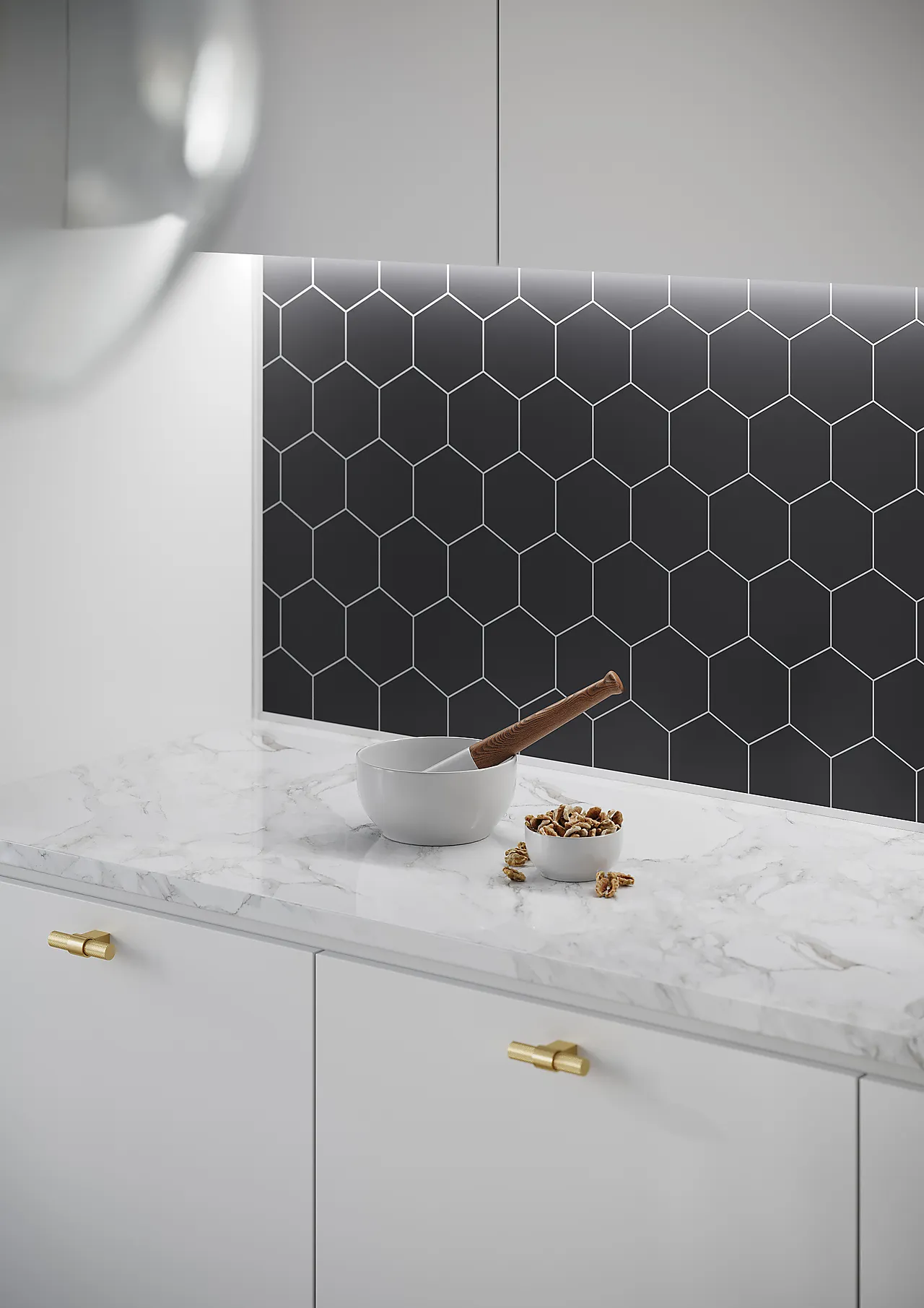 Kjøkkenplate 2024-KM71 Black Hexagon 11x620x580 mm null - null - 2 - Miniatyr