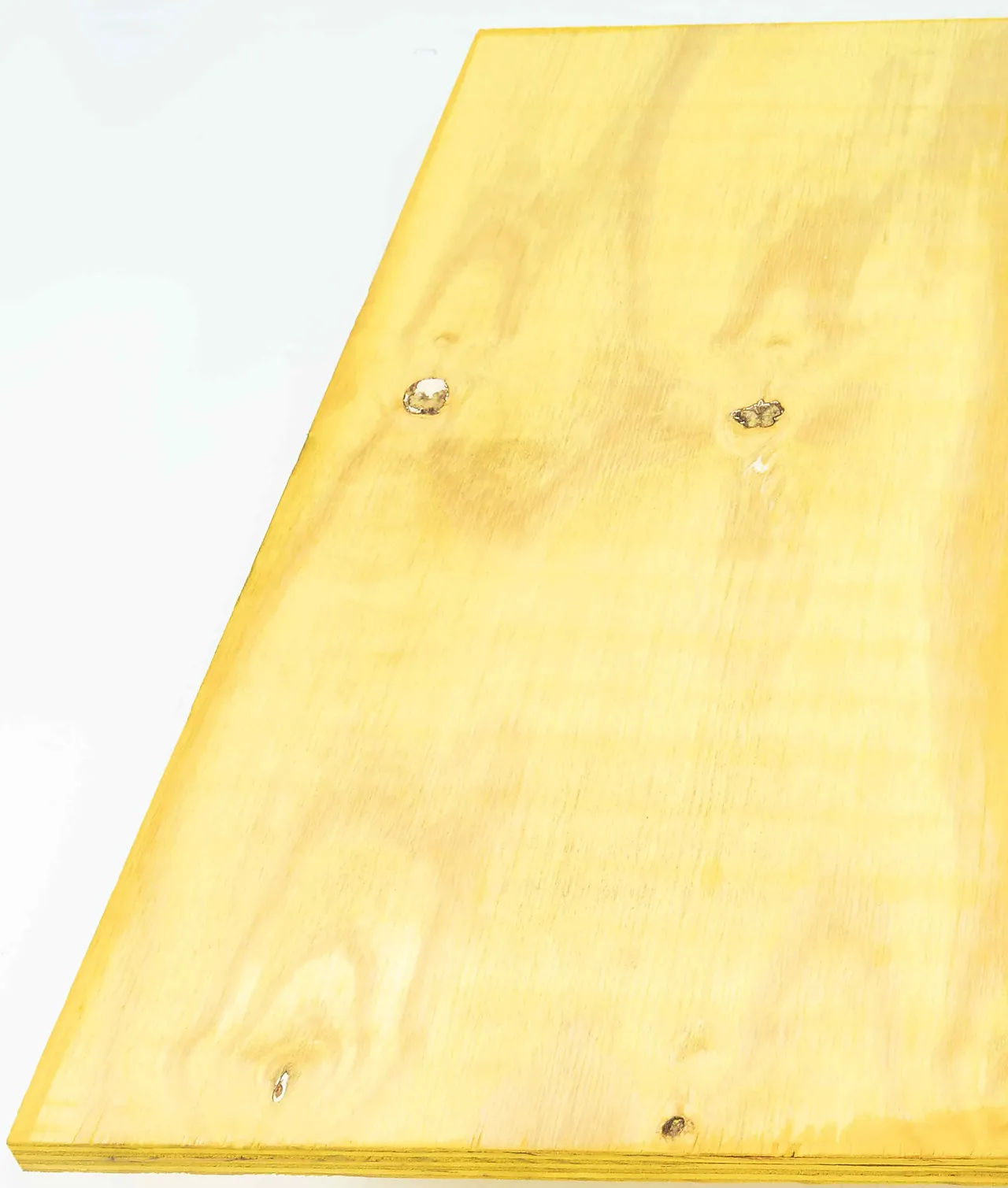 Kryssfiner oljet euca/furu kombi 15x1500x750 mm Kryssfiner oljet euca/furu kombi 15x1500x750 mm