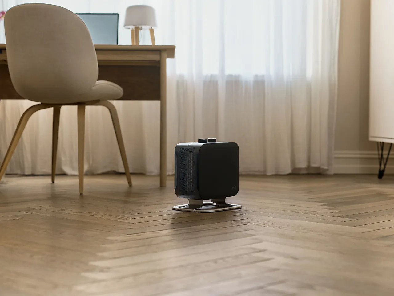 Vifteovn sort 1800 Watt CUS1800MECBA Vifteovn sort 1800 Watt CUS1800MECBA