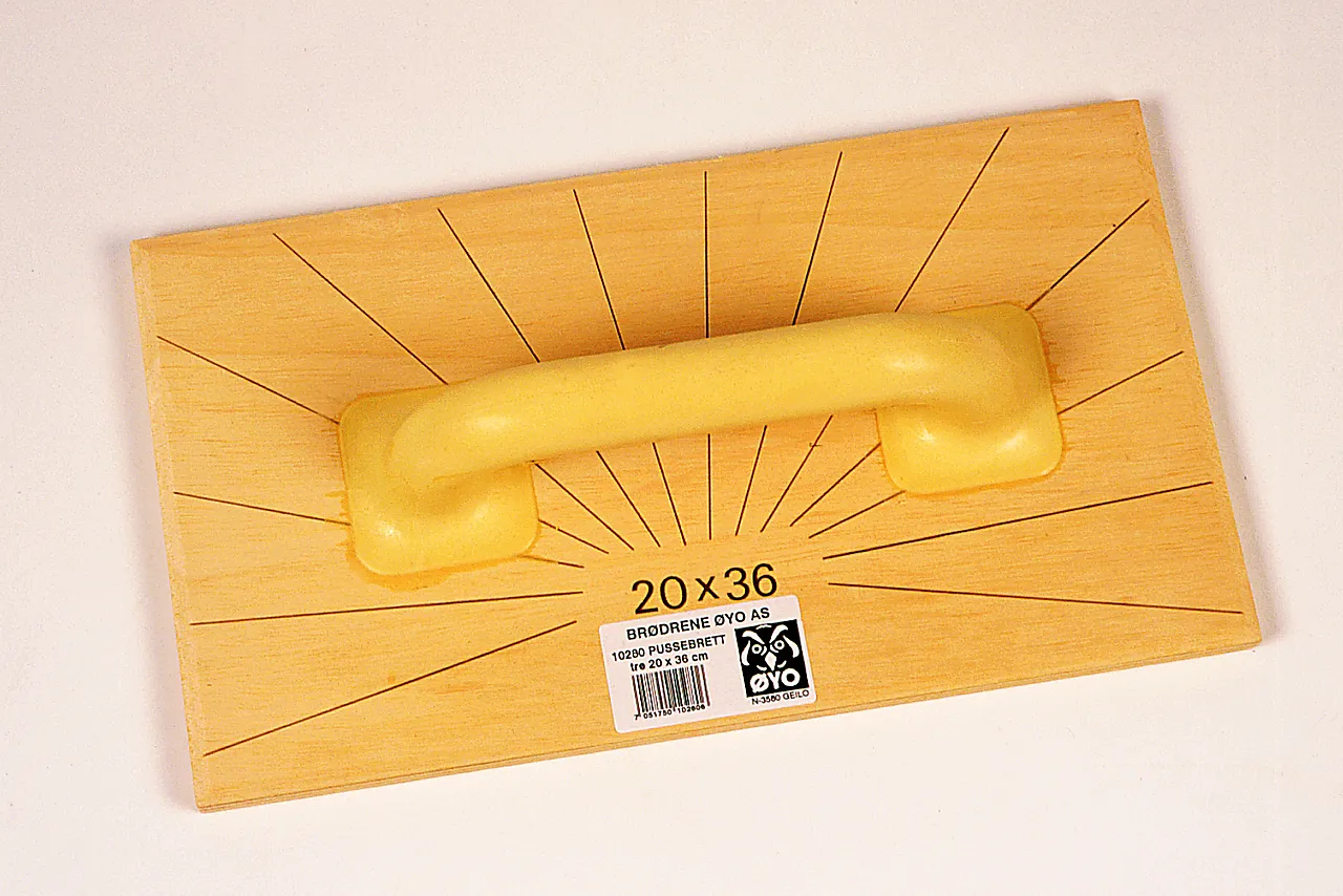 Pussebrett tre 48x24cm øyo