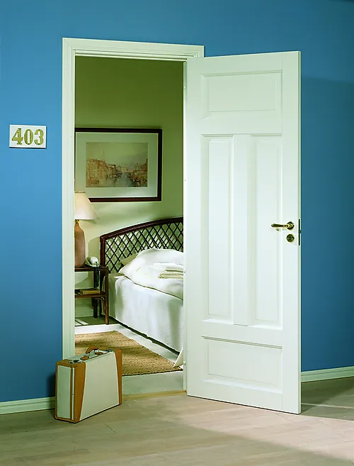 Dørbl craft 04n 8x20 hvit malt klassisk fyllingsdør