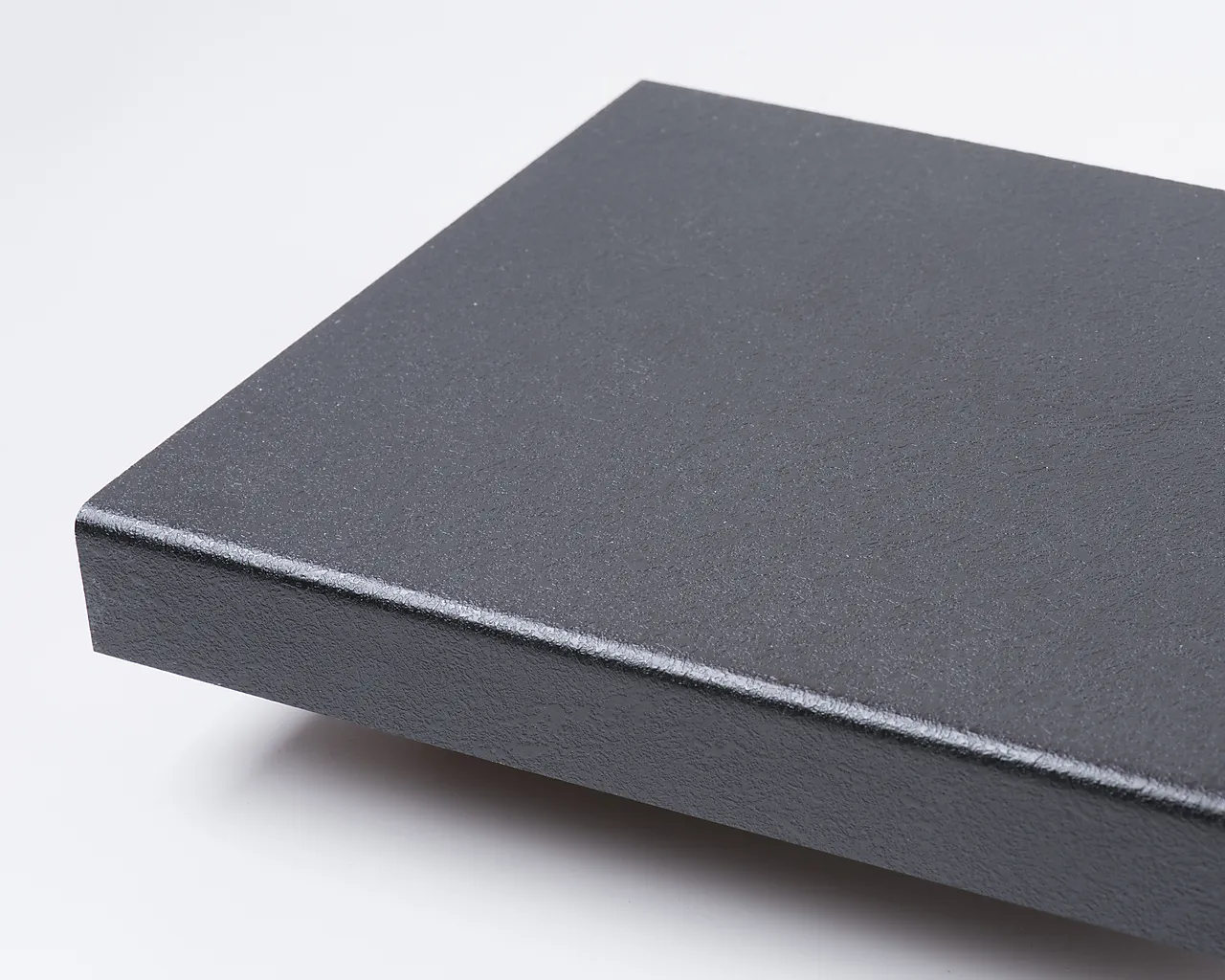 Sisternetopp 1049 svart trento postform 29x300x1500 Sisternetopp 1049 svart trento postform 29x300x1500