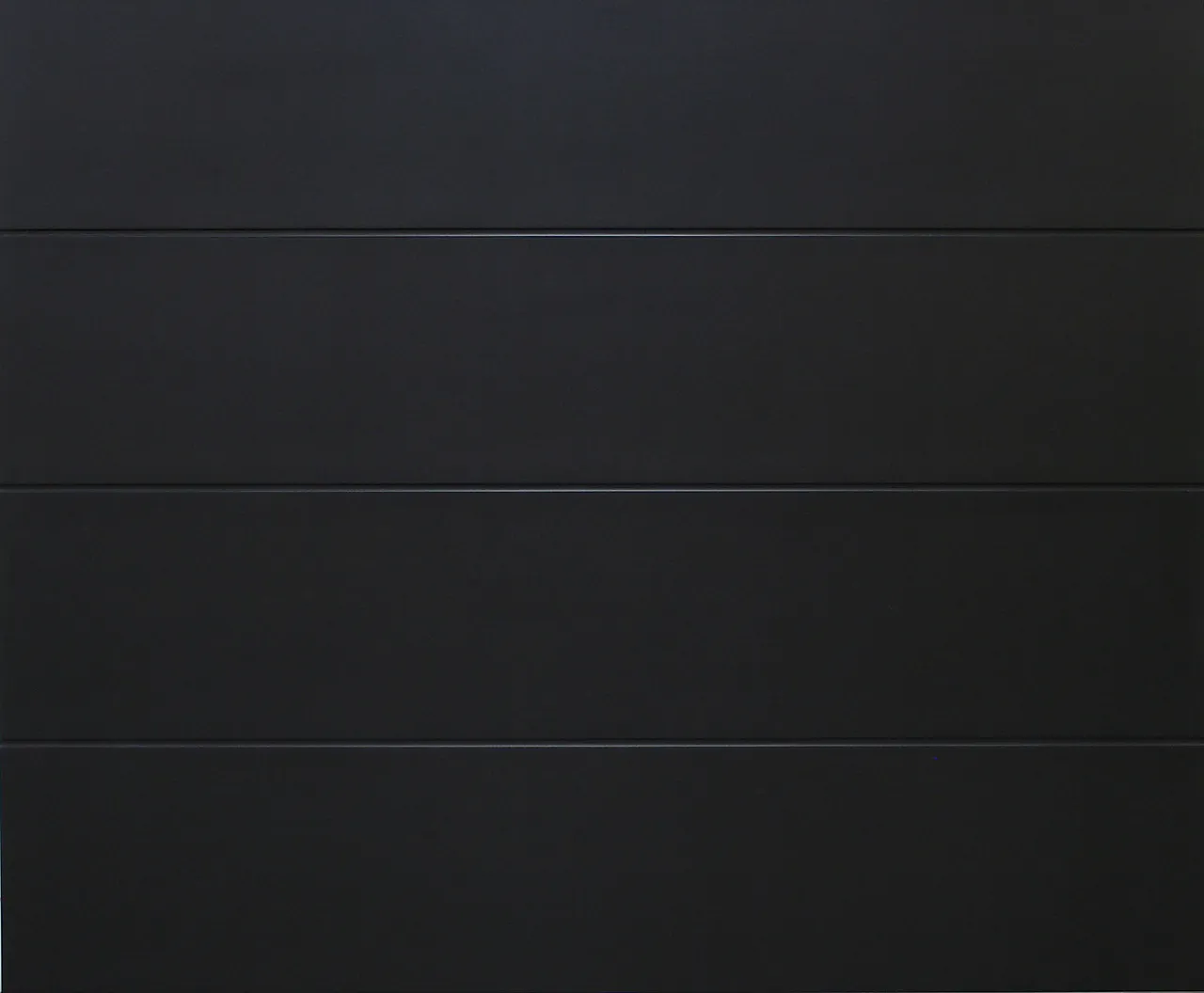 Garasjeport GTSSL 457x206 cm Granteck lakkert ral 9005 slett Garasjeport GTSSL 457x206 cm Granteck lakkert ral 9005 slett