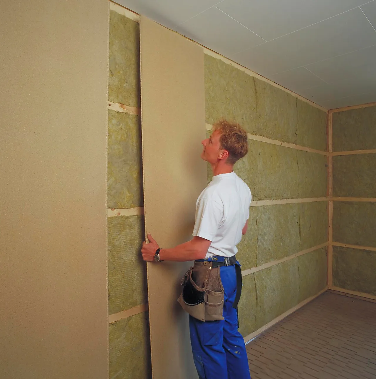 Sponplate 3-vegg fuktbestandig 12 x 620 x 2440 mm null - null - 2 - Miniatyr