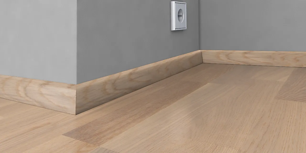 Sokkellist finert og hvitlasert 19x40x2400 mm, eik Brigthon/Sorrento/ Porto null - null - 3 - Miniatyr