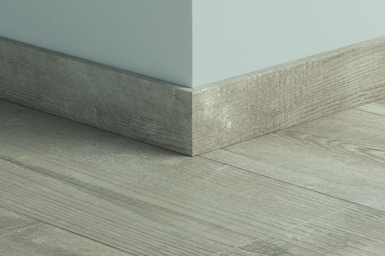 Sokkellist vinyl 2400x12x58mm grey cload pine