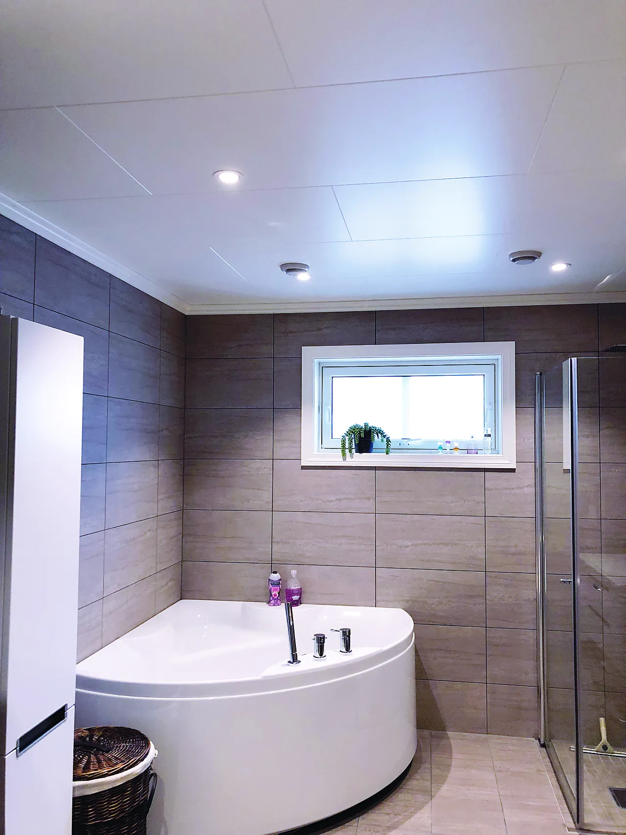 Trefiber takplate antikk hvit 11x620x1220 mm null - null - 2 - Miniatyr