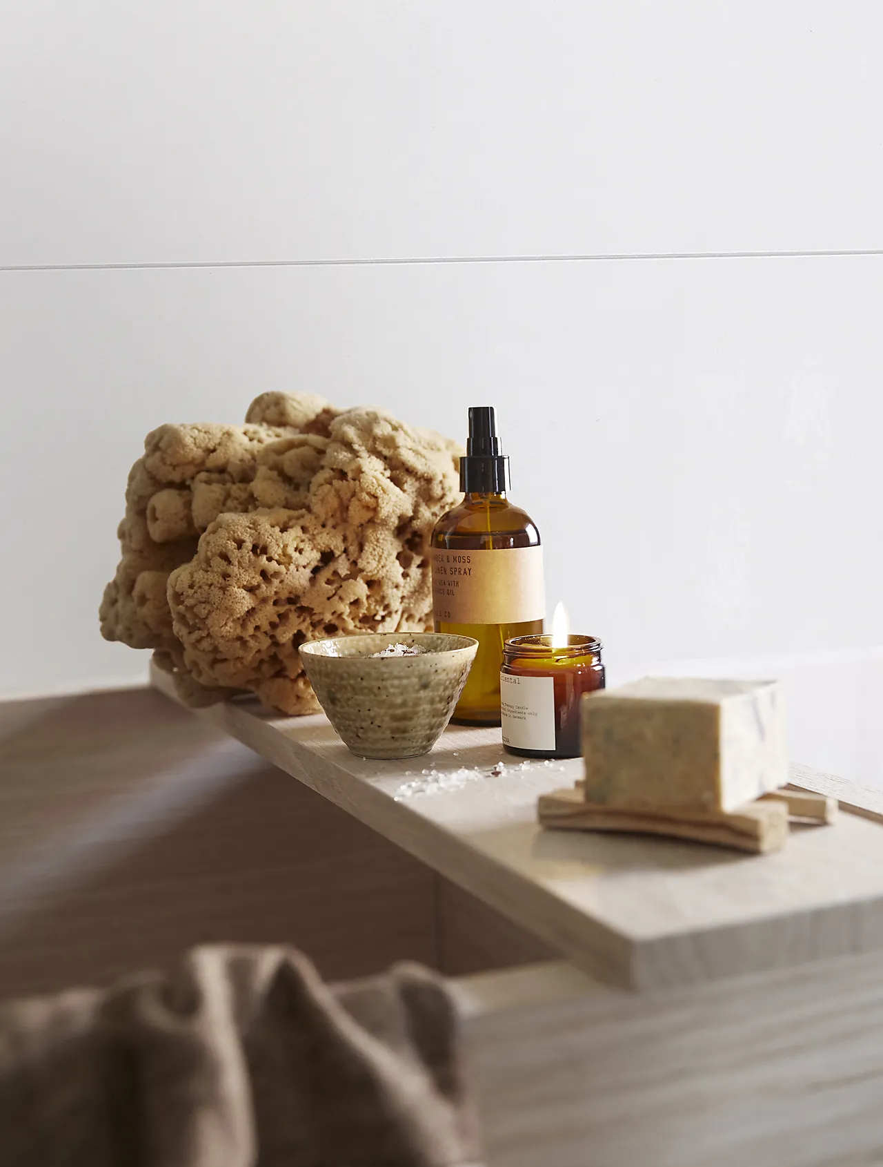 Badpanel hvit snø 60x30 gf 60x30 gf 10,2mm pla1,488m2 null - null - 2 - Miniatyr