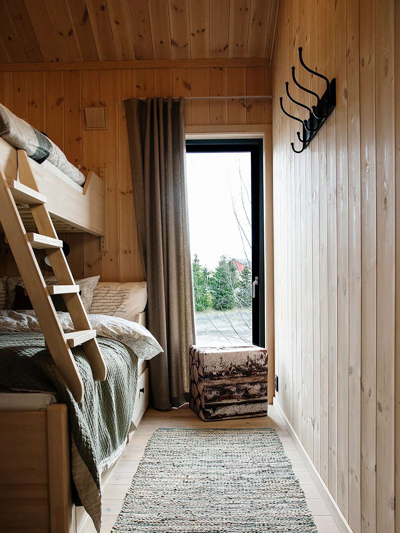 Gran 14X120 Skyggepanel med rett kant Natur