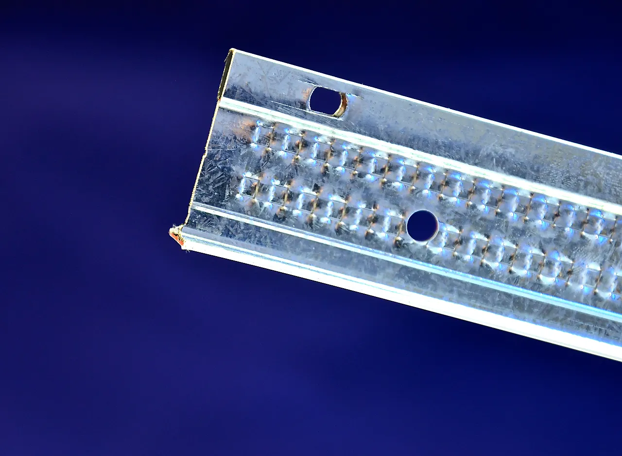 Glava luna bæreprofil t24 l=3700mm 20 stk/pk