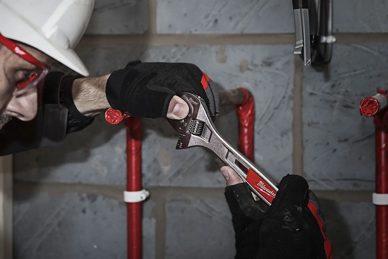 Skiftenøkkel 200mm justerbar Skiftenøkkel 200mm justerbar