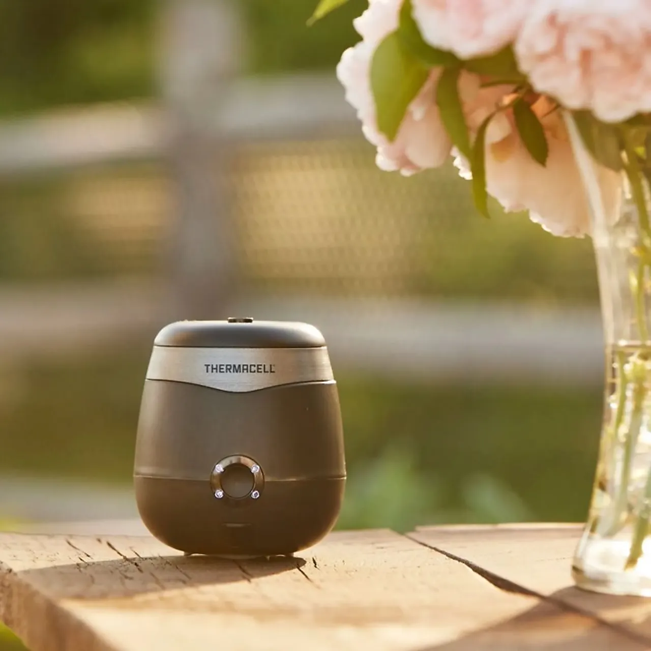 ThermaCELL E90 ladbar mot mygg med USB-lader 9 timers drift null - null - 2 - Miniatyr