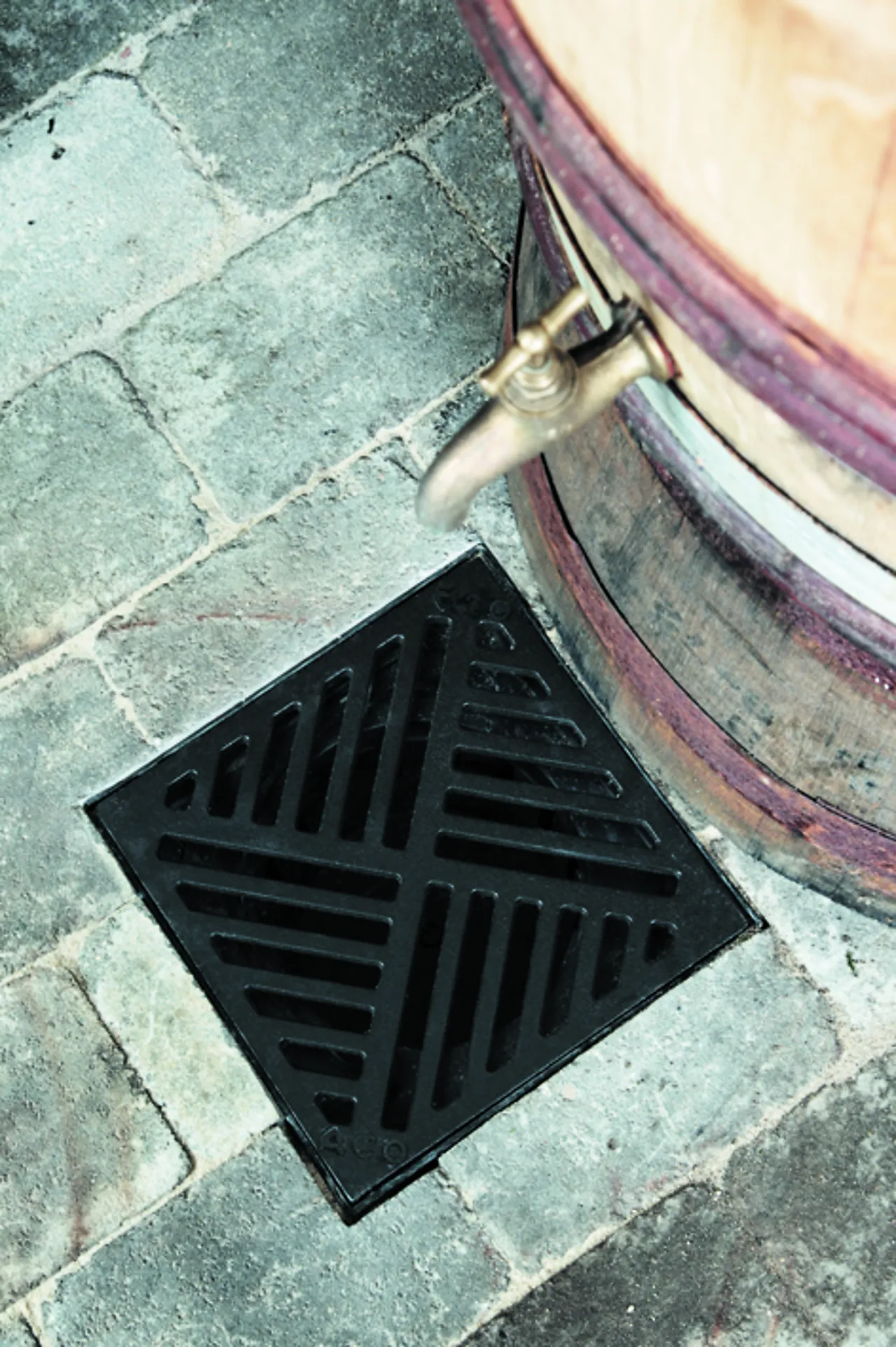 Punktsluk med galv gitterrist 25,5 x 25,5 x 35,2 cm m/galv kant null - null - 3 - Miniatyr