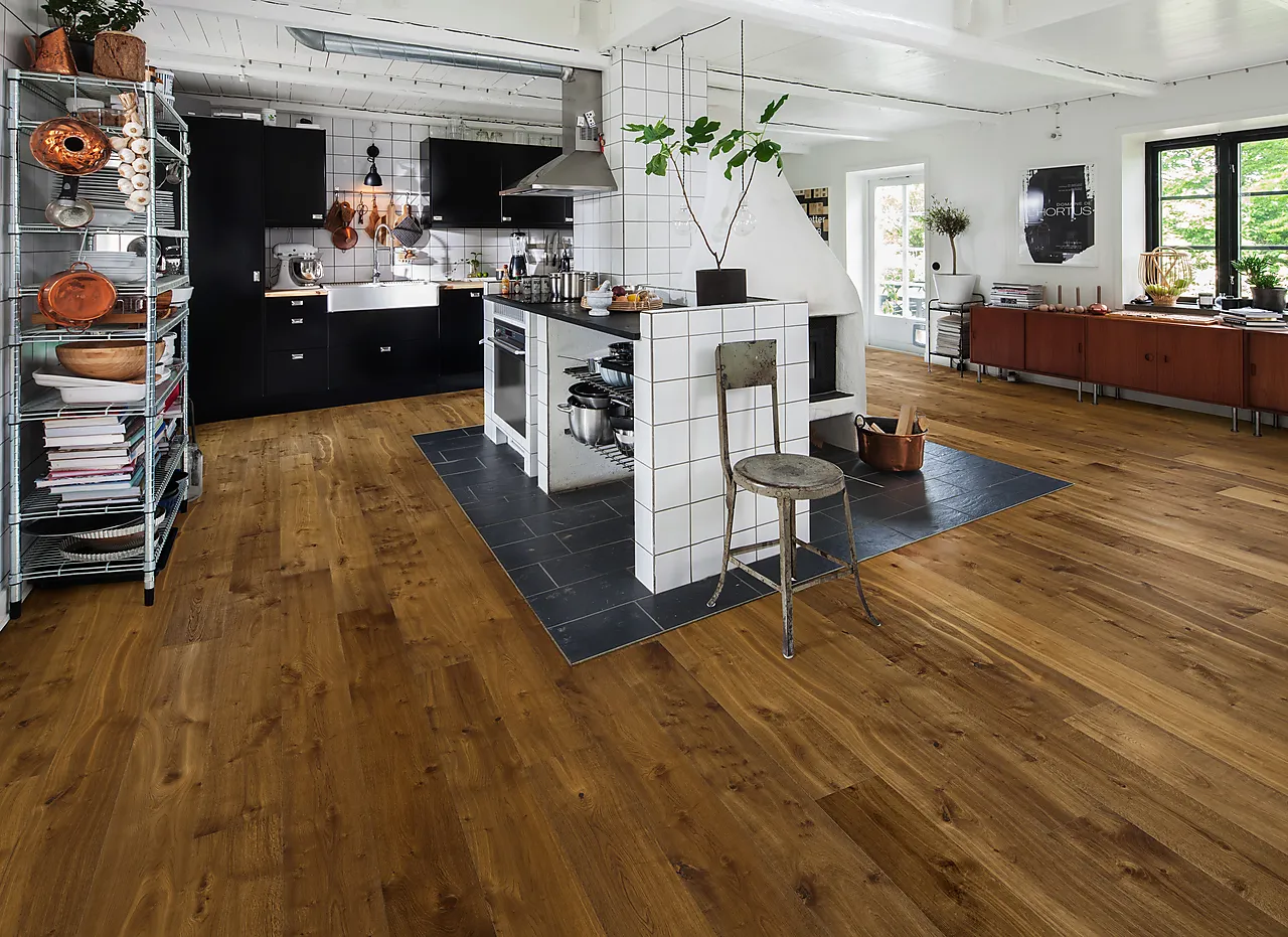 Kährs parkett Eik Sevede håndskrapet børstet faset røkt olje null - null - 2 - Miniatyr