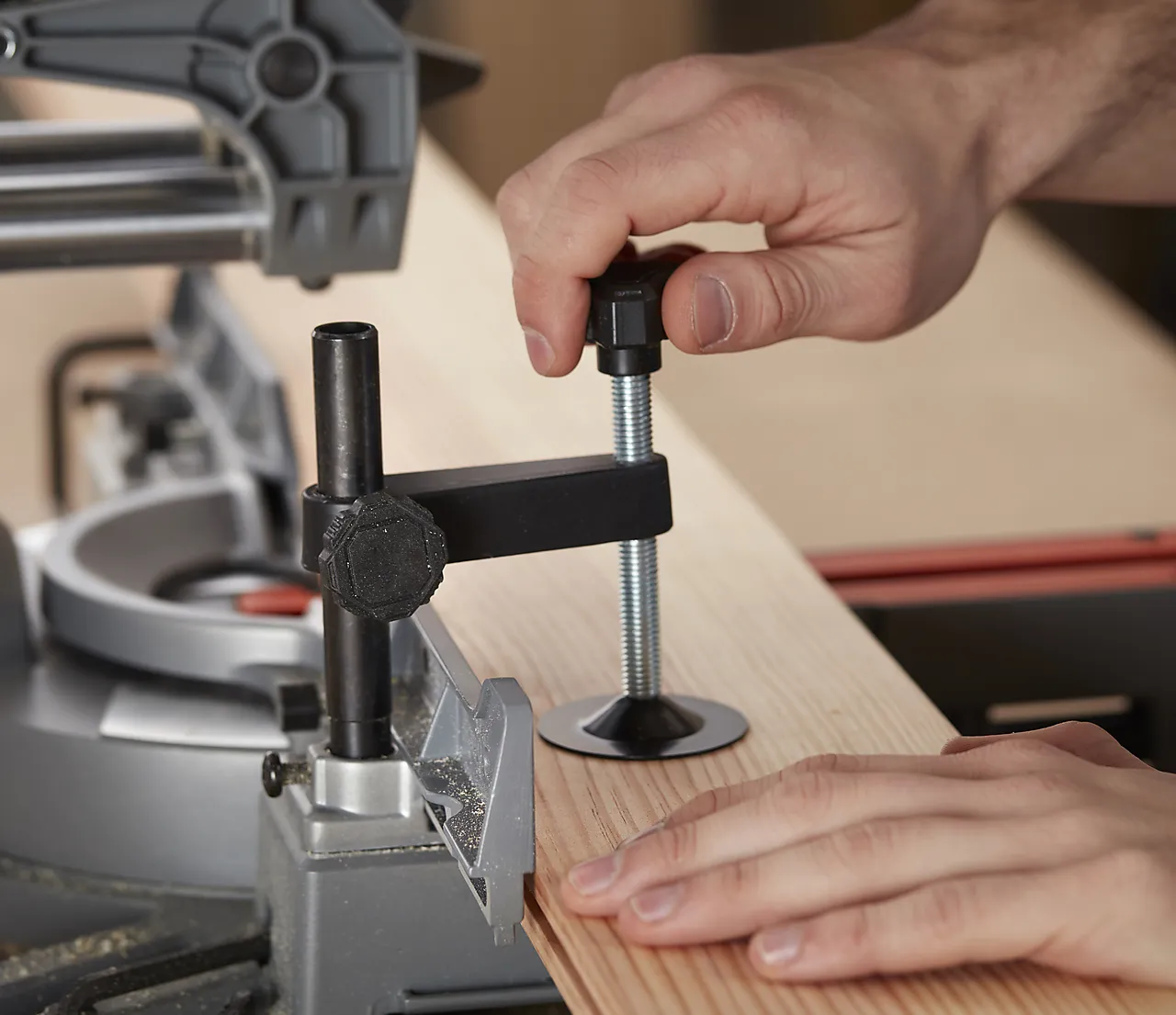 Kapp- og gjærsag BES700-QS 1600W 216 mm null - null - 3 - Miniatyr