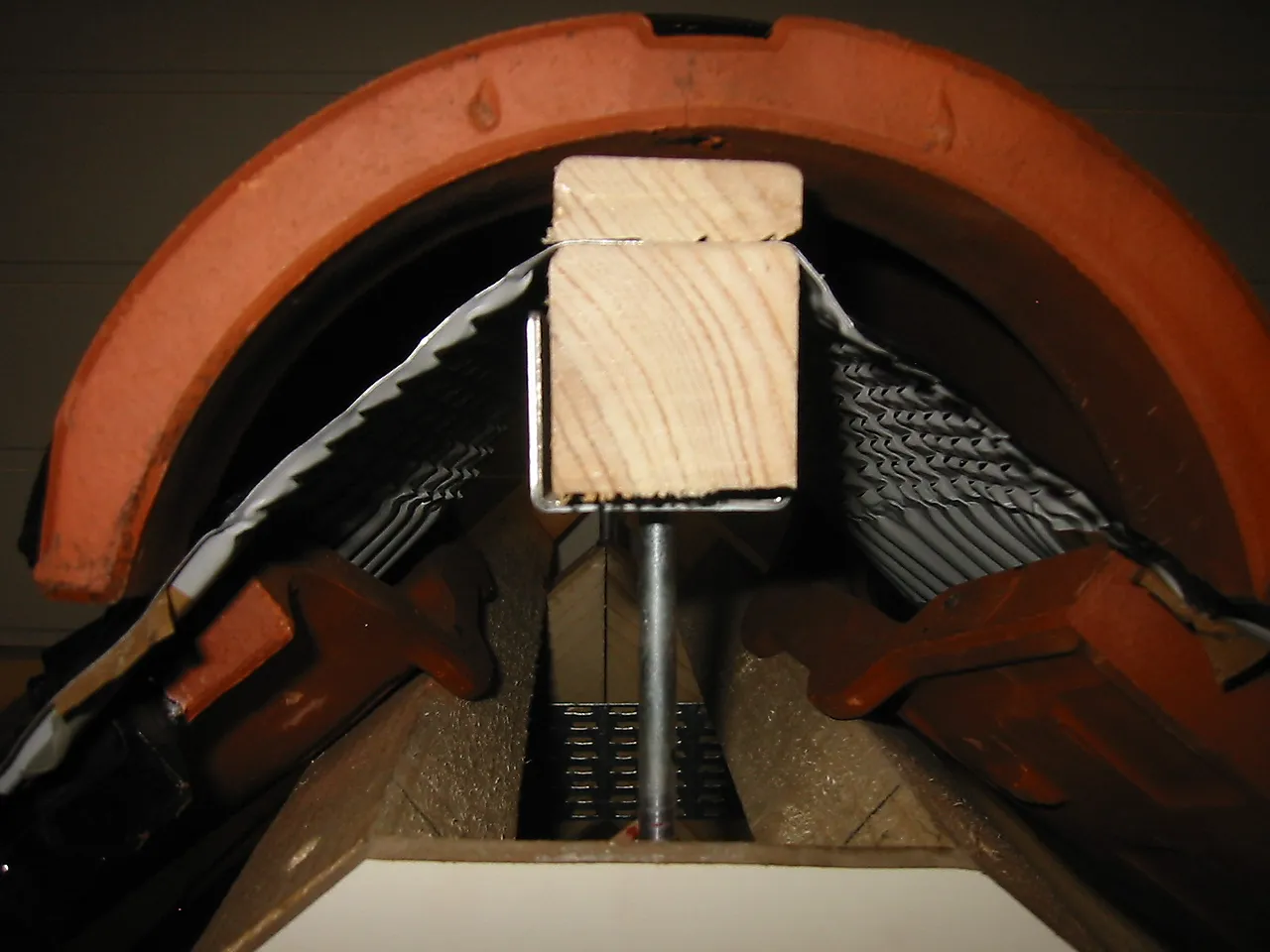 Mønebrakett skrue 36x180 mm