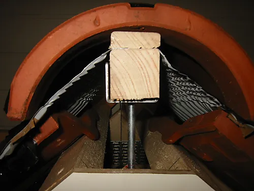 Mønebrakett skrue 36x180 mm