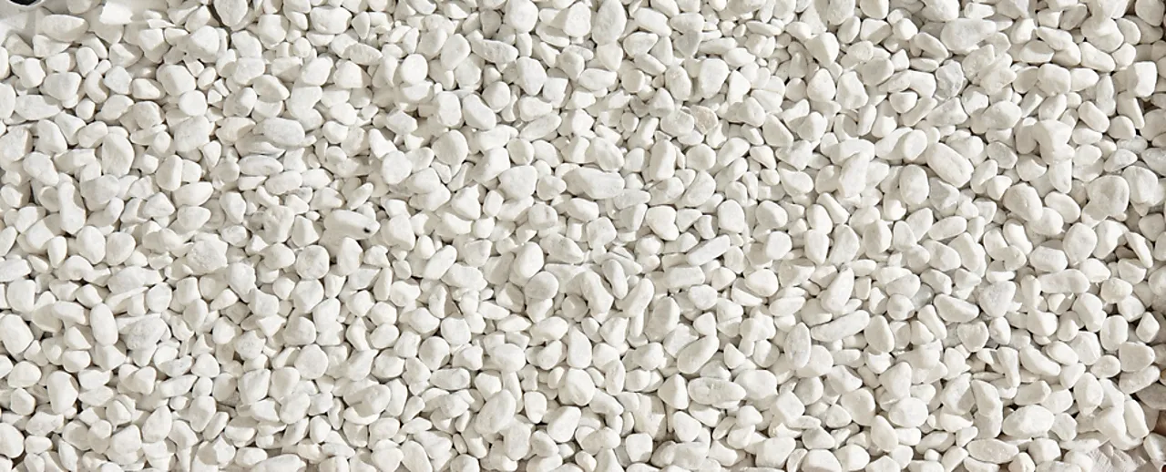 Dekorstein tromlet hvit 7-15 mm 20 kg Dekorstein tromlet hvit 7-15 mm 20 kg