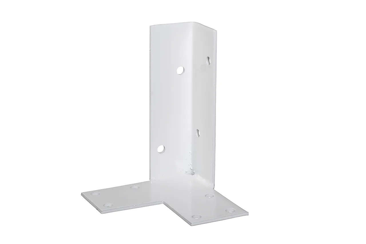 Stolpefot m/plate hjørne hvitmalt Stolpefot m/plate hjørne hvitmalt