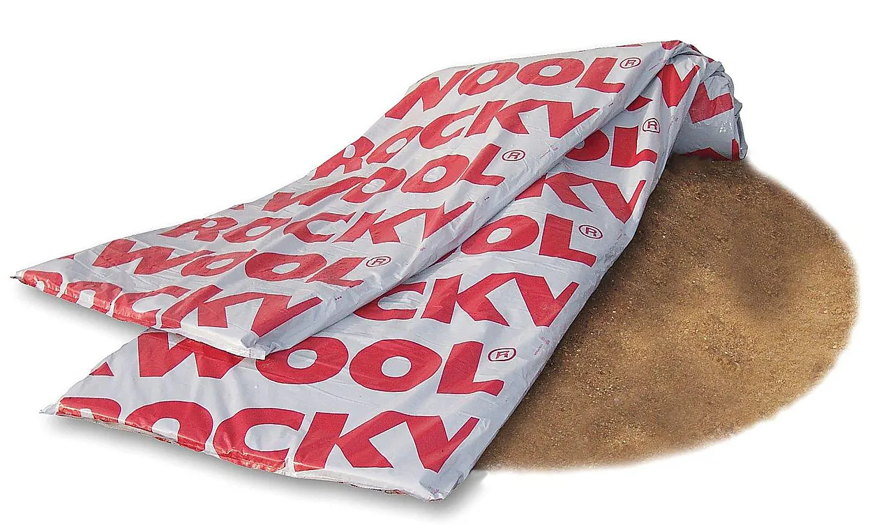 Isolasjon vintermatte 50x1000x3000 mm 2 stk Isolasjon vintermatte 50x1000x3000 mm 2 stk