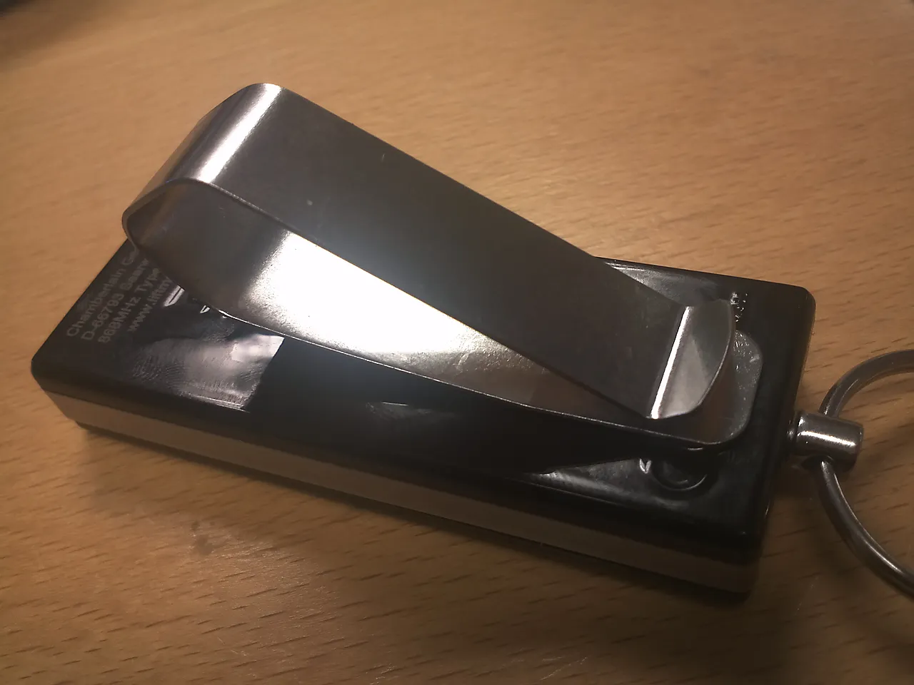 Klips til ev minihåndsender til solskjerm liftmaster tx4 tx2 Klips til ev minihåndsender til solskjerm liftmaster tx4 tx2