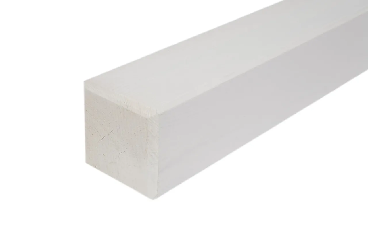 Stolpe 90 mm 130 cm hvitmalt