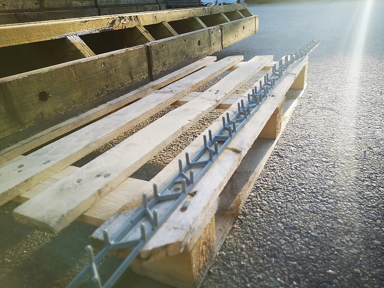 Armeringsskinne steckfix 25mm 2m