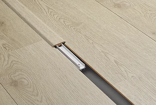 T-list 2400x11,1x44 mm eik lys