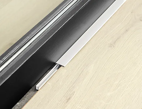 Avslutningslist a sølv 2m h7-12,3mm 2 meter lengde, høyde 7mm - 12,3 mm