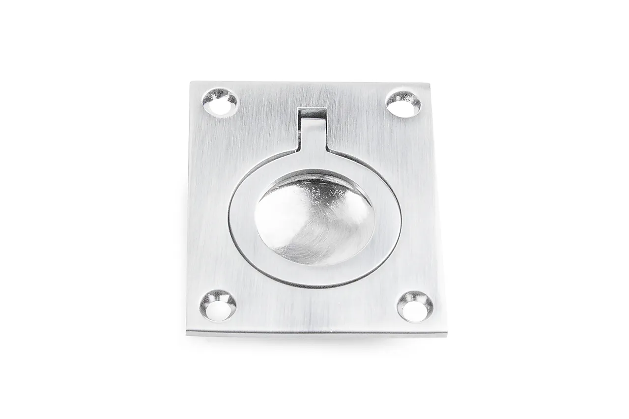 Lukehåndtak 587 60x50 b-krom sb børstet krom pk 1 stk Lukehåndtak 587 60x50 b-krom sb børstet krom pk 1 stk