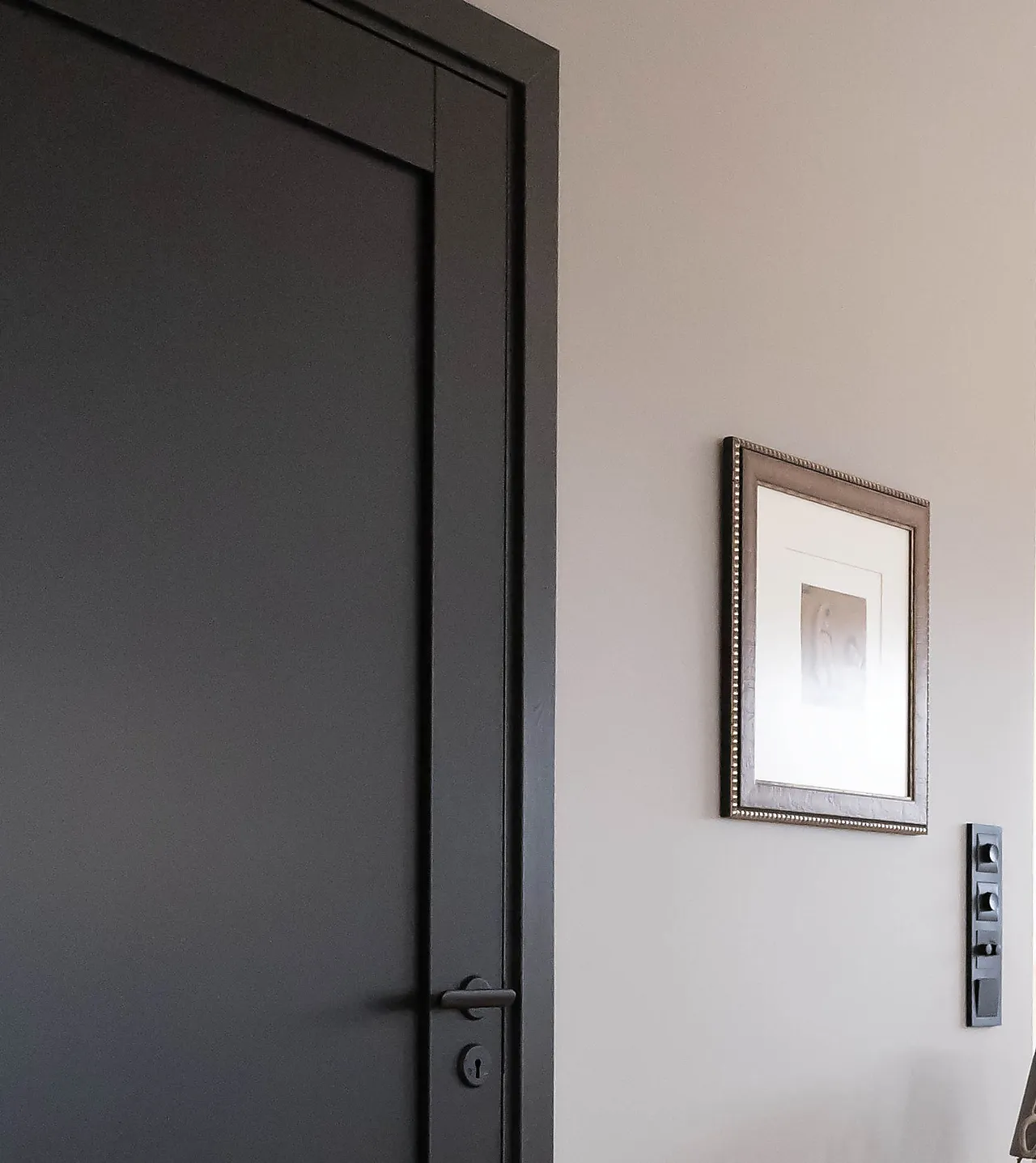 Karmlist furu rundkant dempet sort S8500-N 12x58x4400 mm null - null - 2 - Miniatyr