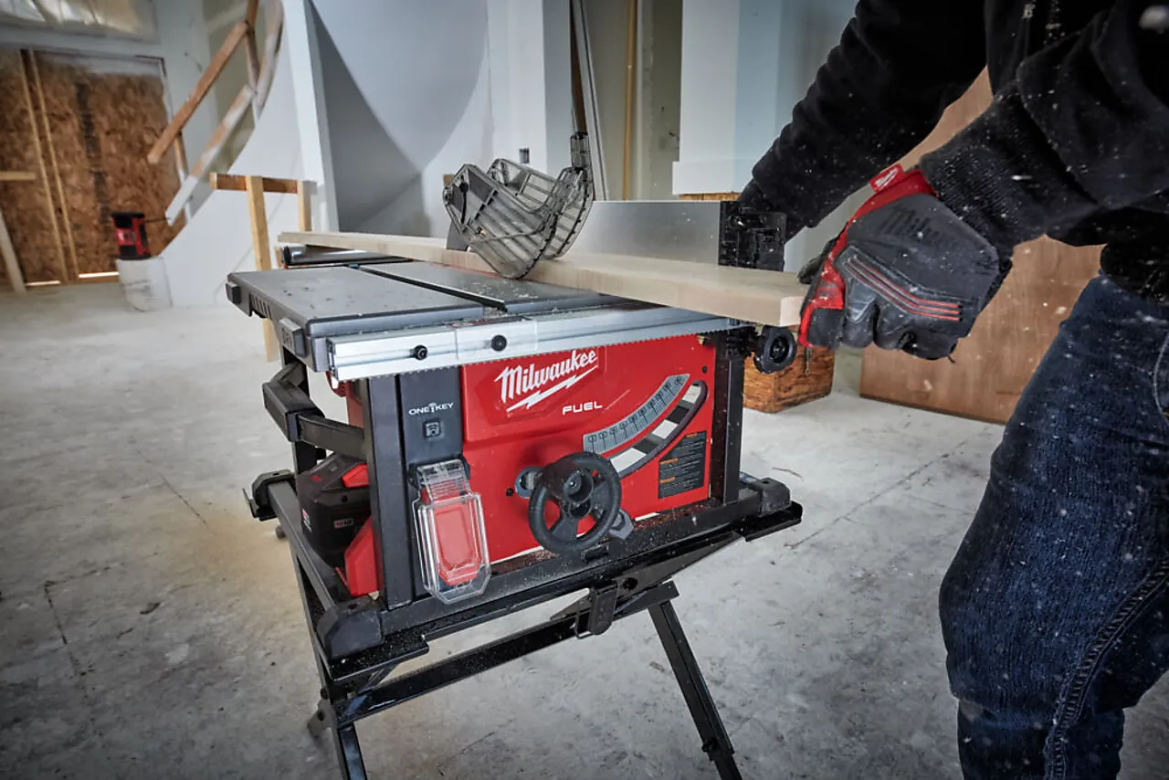 Milwaukee bordsag M18 FUEL 210 mm null - null - 3 - Miniatyr