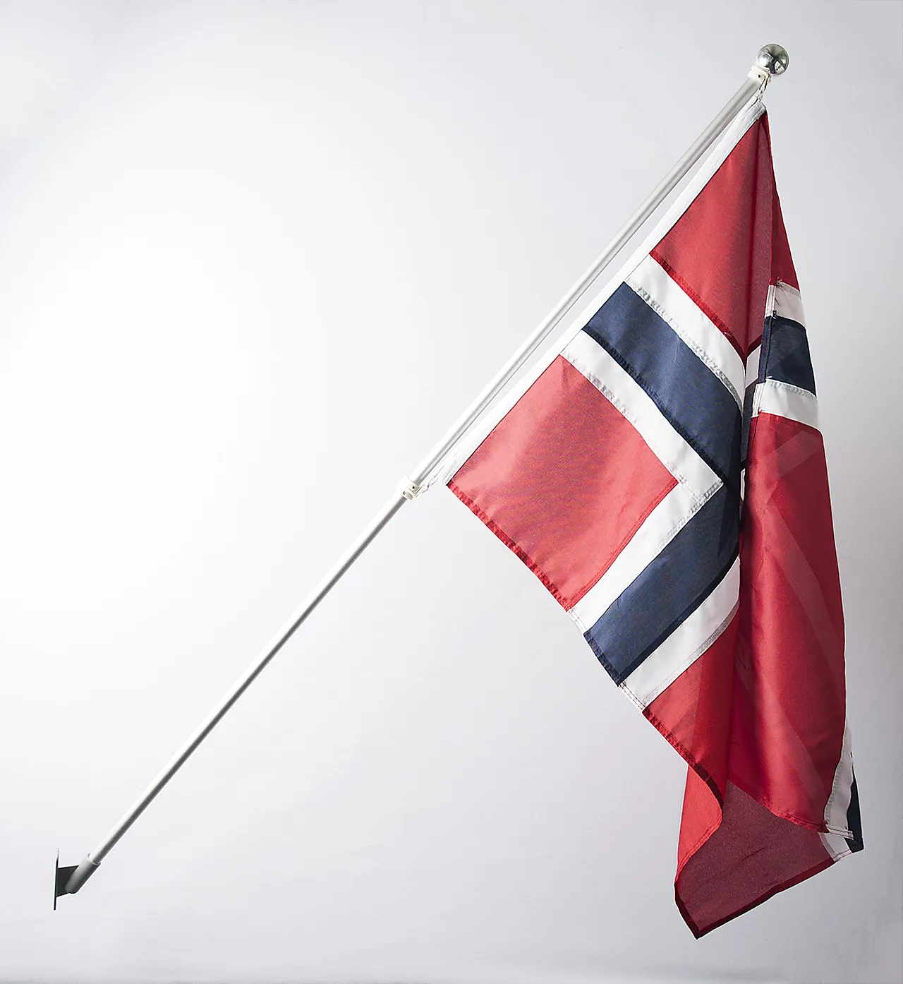 Balkongstang komplett sett m/ flagg og feste Balkongstang komplett sett m/ flagg og feste