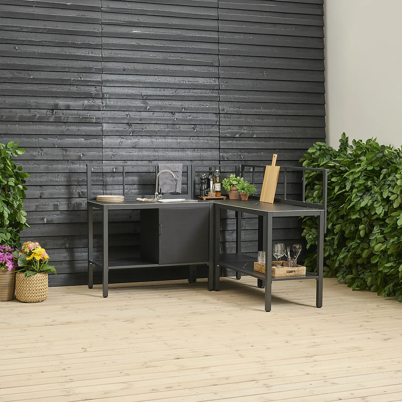 Utekjøkken hjørnemodul aluminium sort Utekjøkken hjørnemodul aluminium sort